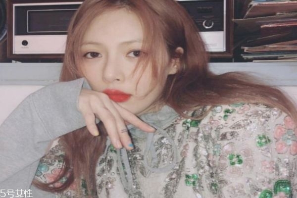 金泫雅同款美甲 泫雅美甲ins圖片 金泫雅同款美甲 泫雅美甲ins圖片