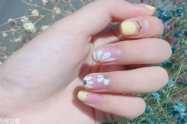 金泫雅同款美甲 泫雅美甲ins圖片 金泫雅同款美甲 泫雅美甲ins圖片