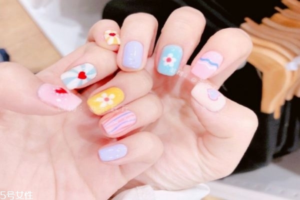 金泫雅同款美甲 泫雅美甲ins圖片 金泫雅同款美甲 泫雅美甲ins圖片