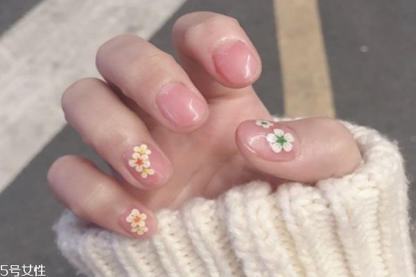 金泫雅同款美甲 泫雅美甲ins圖片 金泫雅同款美甲 泫雅美甲ins圖片