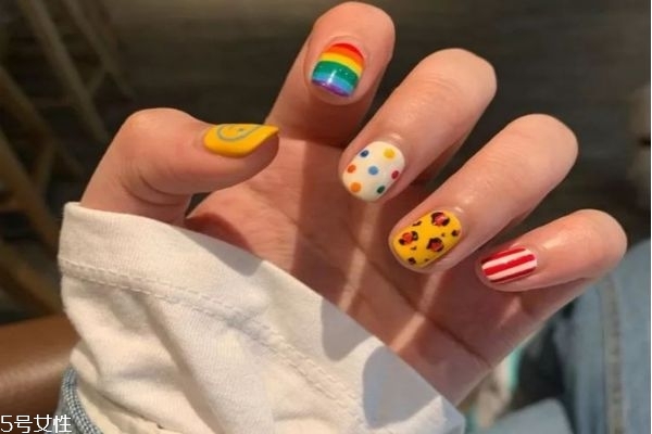 金泫雅同款美甲 泫雅美甲ins圖片 金泫雅同款美甲 泫雅美甲ins圖片