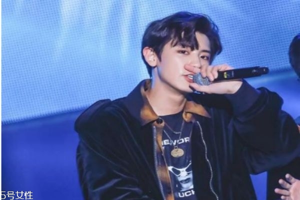 男生可以燙什么發(fā)型 男生流行燙發(fā) 男生可以燙什么發(fā)型 男生流行燙發(fā)