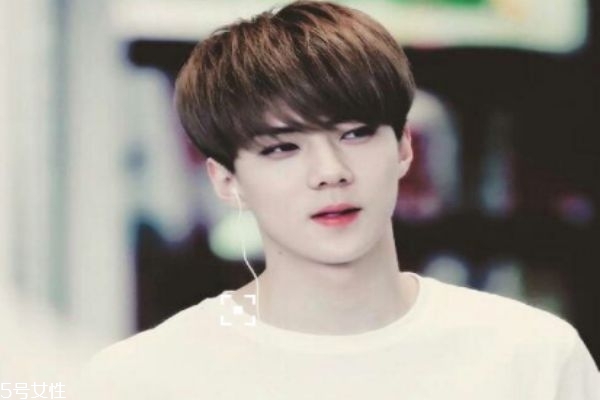 男生可以燙什么發(fā)型 男生流行燙發(fā) 男生可以燙什么發(fā)型 男生流行燙發(fā)