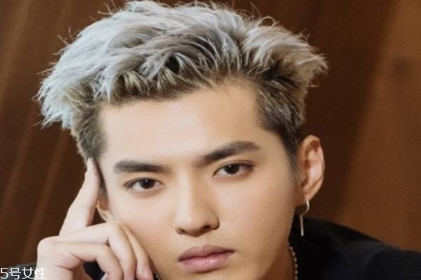 男生可以燙什么發(fā)型 男生流行燙發(fā) 男生可以燙什么發(fā)型 男生流行燙發(fā)