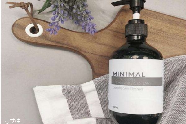 minimal液體精油皂能洗臉嗎 minimal液體精油皂價格 minimal液體精油皂能洗臉嗎 minimal液體精油皂價格