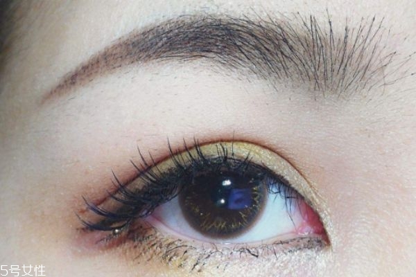 做眉毛要多少錢 價位差別很大 做眉毛要多少錢 價位差別很大