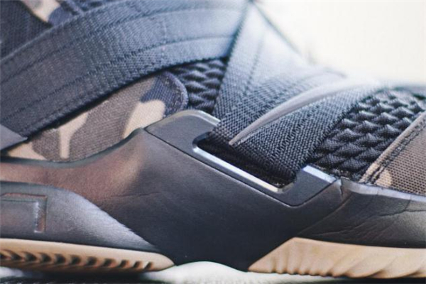 耐克士兵12實(shí)戰(zhàn)測(cè)評(píng) 士兵12打球怎么樣 耐克士兵12實(shí)戰(zhàn)測(cè)評(píng) 士兵12打球怎么樣