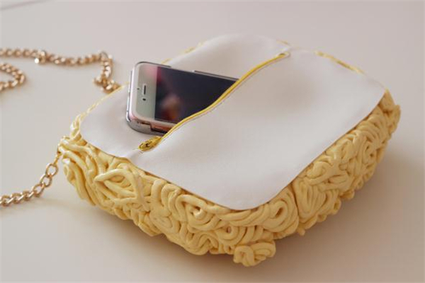 方便面挎包是什么牌子 方便面挎包在哪買 方便面挎包是什么牌子 方便面挎包在哪買