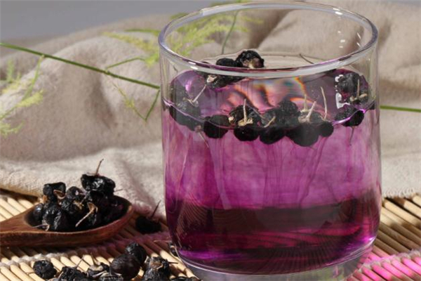 黑枸杞能治療白發(fā)嗎 黑枸杞加什么可以治療白發(fā) 黑枸杞能治療白發(fā)嗎 黑枸杞加什么可以治療白發(fā)