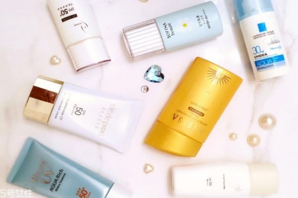 隔離和防曬有什么區(qū)別 隔離與防曬怎樣使用才對 隔離和防曬有什么區(qū)別 隔離與防曬怎樣使用才對