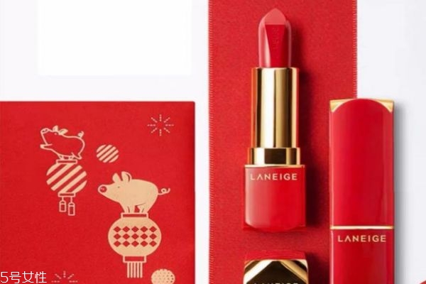2019豬年限定彩妝產(chǎn)品哪款好 這些豬年限定款再不買(mǎi)就晚了