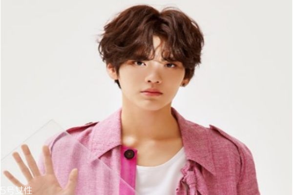 2019男生發(fā)型流行趨勢 2019男生最流行發(fā)型 2019男生發(fā)型流行趨勢 2019男生最流行發(fā)型