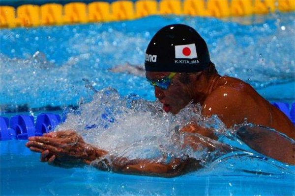 蛙泳怎么換氣不累 為什么蛙泳不能游很長(zhǎng)時(shí)間 蛙泳怎么換氣不累 為什么蛙泳不能游很長(zhǎng)時(shí)間