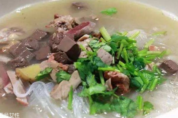 鴨血粉絲湯怎么做好吃呢 鴨血粉絲湯是哪個地方的特產呢