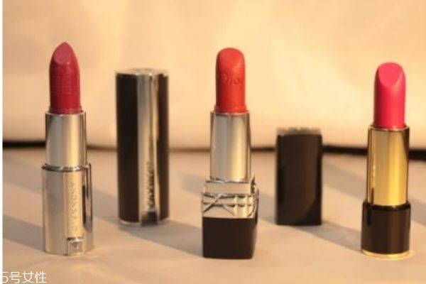 迪奧的口紅怎么樣呢 迪奧比較熱門的口紅有什么呢 迪奧的口紅怎么樣呢 迪奧比較熱門的口紅有什么呢