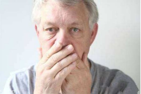 怎么去除口臭最有效 去除口臭的有效小竅門(mén) 怎么去除口臭最有效 去除口臭的有效小竅門(mén)