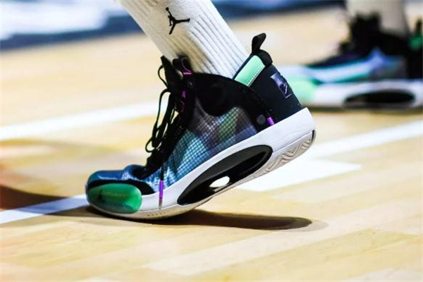 aj34實戰(zhàn)測評 aj34實戰(zhàn)怎么樣 aj34實戰(zhàn)測評 aj34實戰(zhàn)怎么樣