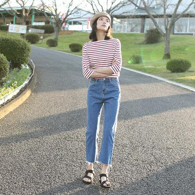 闊腿牛仔褲怎么搭配最好看 闊腿牛仔褲怎么搭配最好看