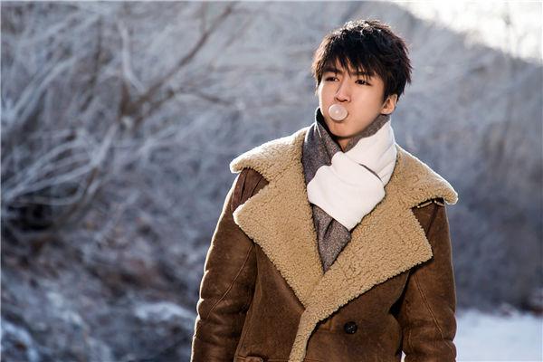 男士圍巾怎么戴好看 男士圍巾什么款好看 男士圍巾怎么戴好看 男士圍巾什么款好看