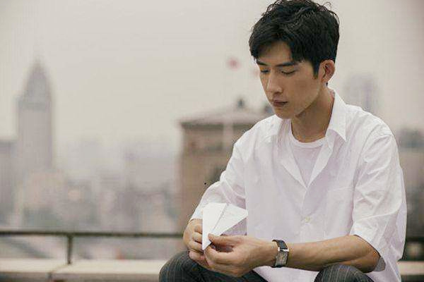 男生為什么喜歡比自己大的 男生喜歡女生比自己大的原因 男生為什么喜歡比自己大的 男生喜歡女生比自己大的原因