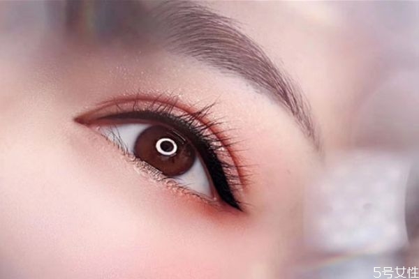 夏天適合做紋眉嗎 紋眉后要注意什么 夏天適合做紋眉嗎 紋眉后要注意什么