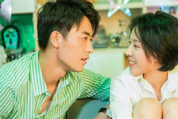 網戀怎么哄女友開心 網戀怎么給女朋友驚喜 網戀怎么哄女友開心 網戀怎么給女朋友驚喜