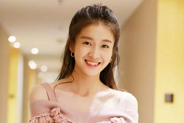 成熟的女生喜歡什么樣的男生 男生喜歡成熟的女生嗎 成熟的女生喜歡什么樣的男生 男生喜歡成熟的女生嗎