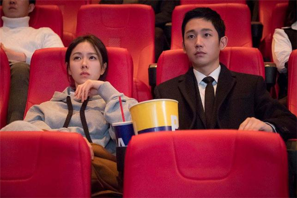 相親對(duì)象送禮物該收嗎 相親對(duì)象送禮物要回禮嗎 相親對(duì)象送禮物該收嗎 相親對(duì)象送禮物要回禮嗎