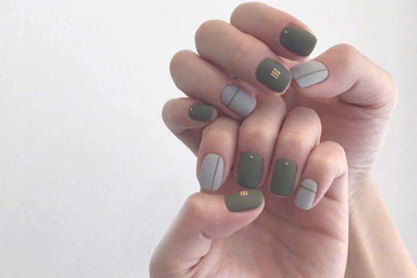 冬天做美甲為什么會裂的原因 冬天做指甲怎樣干得快 冬天做美甲為什么會裂的原因 冬天做指甲怎樣干得快