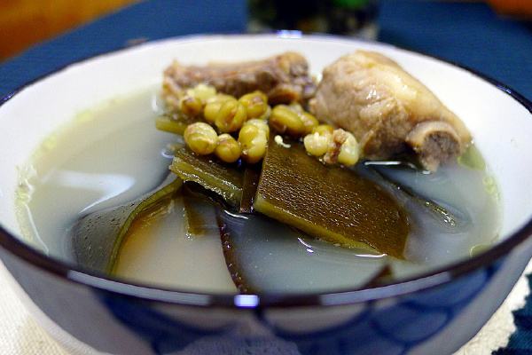 海帶燉豬腳可以長期吃嗎 海帶燉豬腳多久吃一次較好 海帶燉豬腳可以長期吃嗎 海帶燉豬腳多久吃一次較好