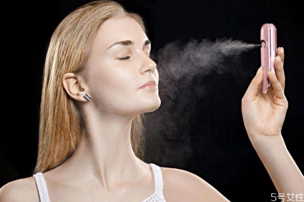 脂肪粒是怎么形成的呢 脂肪?？梢宰约汉脝?></p><h3 style=