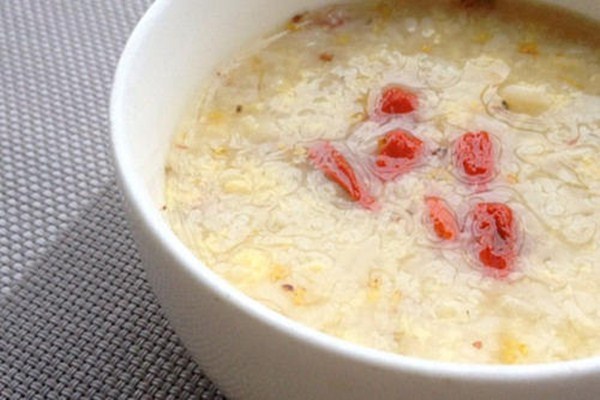 酒釀蛋什么時(shí)候吃效果好 酒釀蛋早上吃好還是晚上吃好 酒釀蛋什么時(shí)候吃效果好 酒釀蛋早上吃好還是晚上吃好