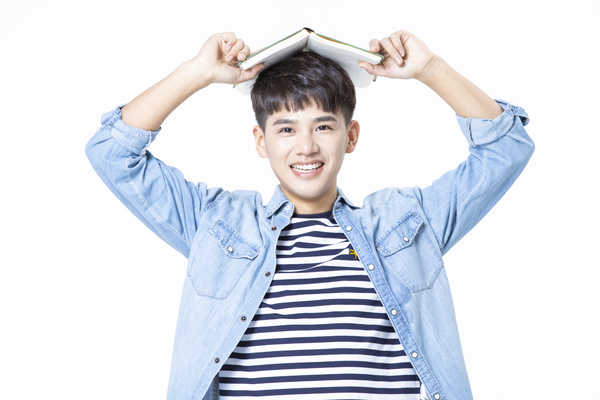 男士休閑服裝有哪些面料 男士休閑服裝有哪些風(fēng)格 男士休閑服裝有哪些面料 男士休閑服裝有哪些風(fēng)格