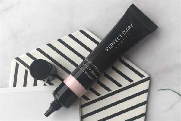 完美日記隔離霜怎么樣 完美日記隔離霜適合干皮用嗎 完美日記隔離霜怎么樣 完美日記隔離霜適合干皮用嗎