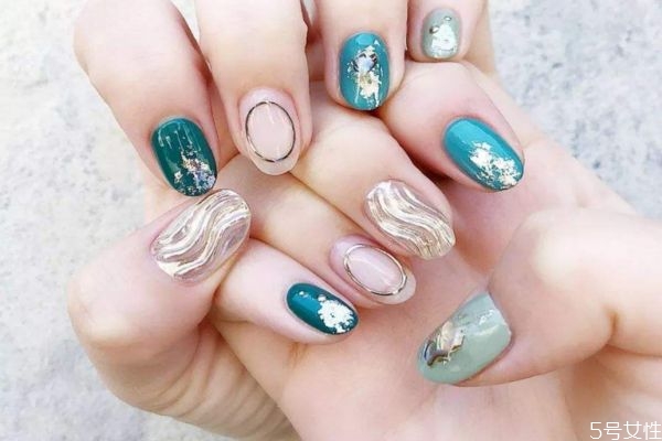 什么是水晶指甲粉 水晶甲粉怎么用 什么是水晶指甲粉 水晶甲粉怎么用