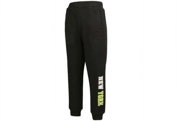 運(yùn)動(dòng)褲怎么挑選 運(yùn)動(dòng)褲什么面料的好 運(yùn)動(dòng)褲怎么挑選 運(yùn)動(dòng)褲什么面料的好