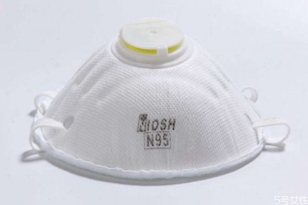 口罩帶呼吸閥的好還是不帶的好 帶呼吸閥的口罩怎么用 口罩帶呼吸閥的好還是不帶的好 帶呼吸閥的口罩怎么用