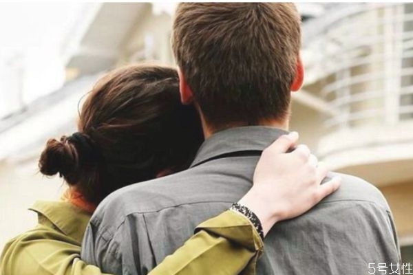 男人怎么做讓女人更愛你 想讓女人愛你要懂得這些方法 男人怎么做讓女人更愛你 想讓女人愛你要懂得這些方法