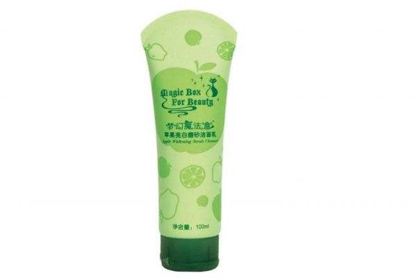 磨砂洗面奶晚上用還是早上用 用磨砂洗面奶好嗎 磨砂洗面奶晚上用還是早上用 用磨砂洗面奶好嗎