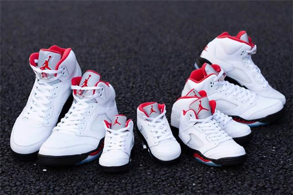 aj5流川楓2020復(fù)刻發(fā)售時(shí)間 aj5流川楓2020復(fù)刻貨量大嗎 aj5流川楓2020復(fù)刻發(fā)售時(shí)間 aj5流川楓2020復(fù)刻貨量大嗎