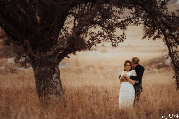 和男朋友聊天的套路話 和男朋友聊天技巧 和男朋友聊天的套路話 和男朋友聊天技巧