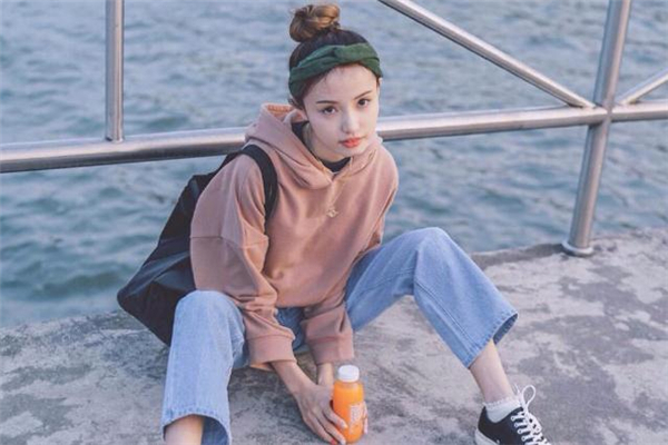 愛(ài)貝芙豐額頭多長(zhǎng)時(shí)間見(jiàn)效 愛(ài)貝芙豐額頭需要幾支 愛(ài)貝芙豐額頭多長(zhǎng)時(shí)間見(jiàn)效 愛(ài)貝芙豐額頭需要幾支