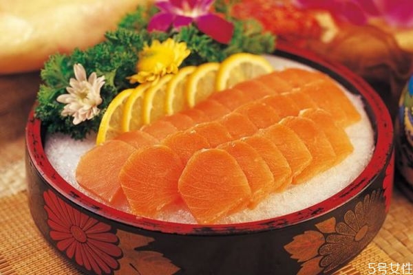 減肥可以吃三文魚嗎 減肥能吃三文魚嗎 減肥可以吃三文魚嗎 減肥能吃三文魚嗎