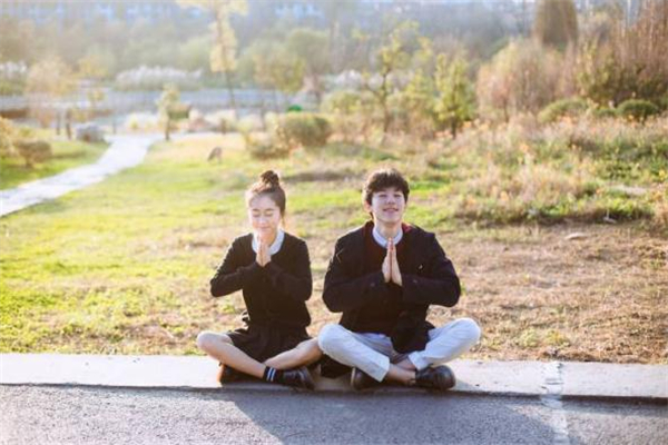 怎么判斷男友是不是老手 情場老手的男人表現(xiàn) 怎么判斷男友是不是老手 情場老手的男人表現(xiàn)