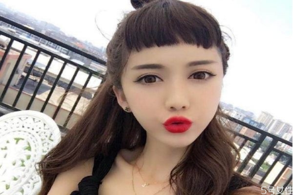 臉小適合什么發(fā)型 臉小留什么發(fā)型有氣質