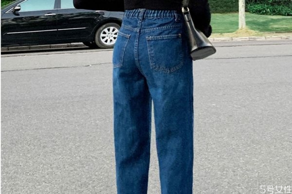 牛仔褲起球是質(zhì)量不好嗎 新買的牛仔褲起球原因 牛仔褲起球是質(zhì)量不好嗎 新買的牛仔褲起球原因