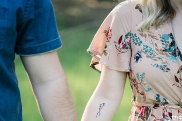 老公有小三的表現(xiàn) 男人真愛小三的表現(xiàn) 老公有小三的表現(xiàn) 男人真愛小三的表現(xiàn)