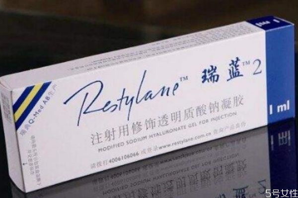 給皮膚補(bǔ)水是打玻尿酸嗎 打玻尿酸皮膚會變好嗎