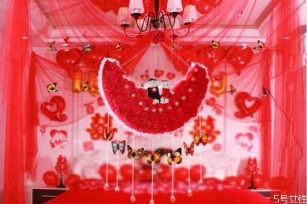結(jié)婚怎么布置新房 結(jié)婚當(dāng)天新房如何布置 結(jié)婚怎么布置新房 結(jié)婚當(dāng)天新房如何布置