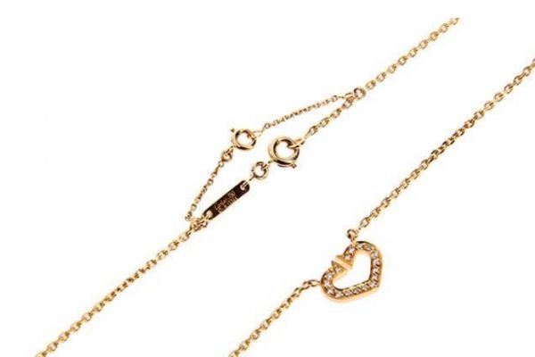 卡地亞項鏈怎么辨別真假 卡地亞怎么看真假 卡地亞項鏈怎么辨別真假 卡地亞怎么看真假